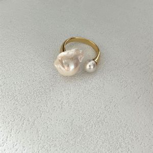 Baroque Pearl Ring